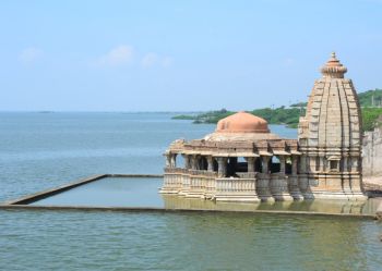 Bisladeo Temple Bisalmer Dam